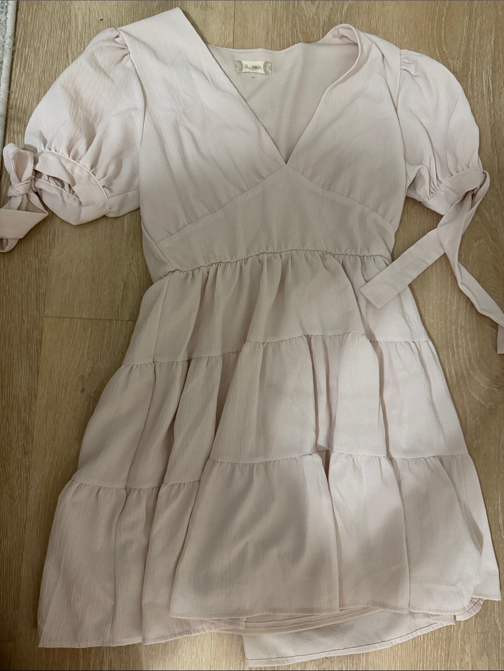 Altar'd State Pale Pink Tiered V-Neck Casual Dress with Puff Sleeves
